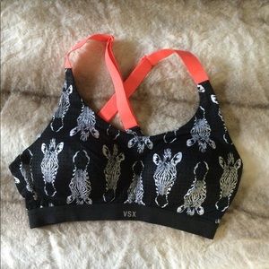 🆕 VS Zebra Head Sports Bra ❤️🦓🤸🏼♂️🛼🖤